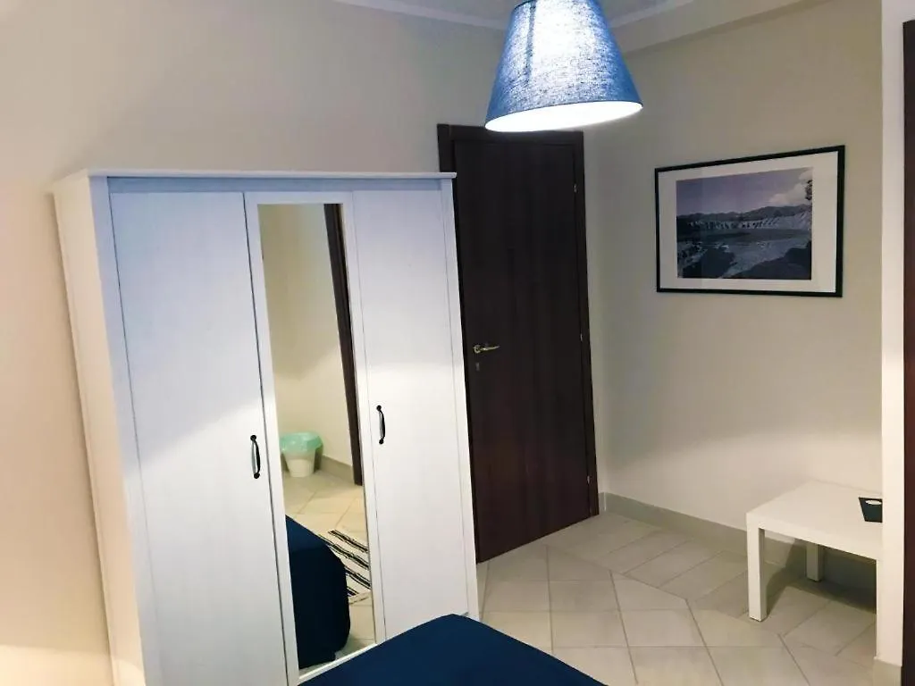 Cytrus Rooms Marina di Massa Italien